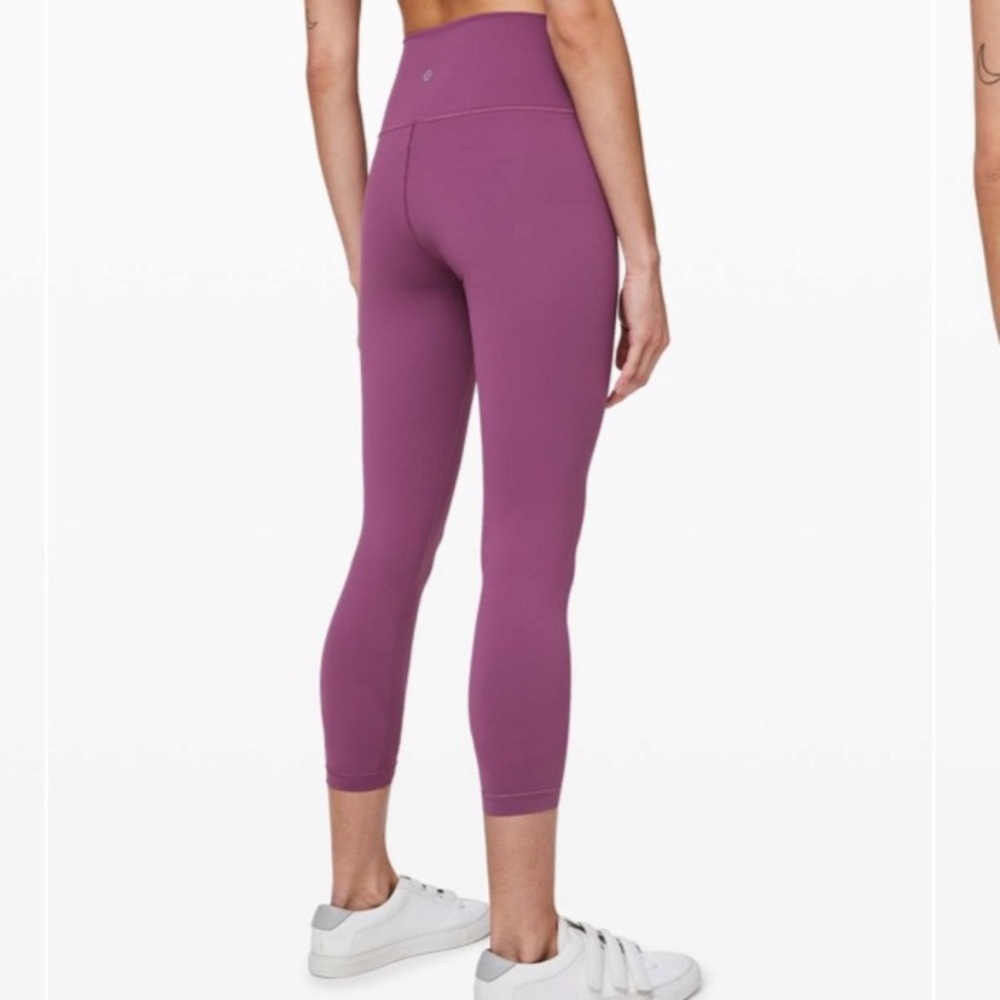 Lululemon wunder under size 8